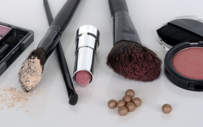 Maîtriser les techniques de maquillage pour un rendu impeccable