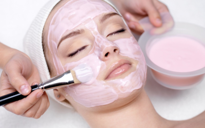 Maquillage 2024 entre innovations biotech et minimalisme chic