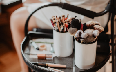 Maquillage 2024 : tendances, innovations et routine personnalisée