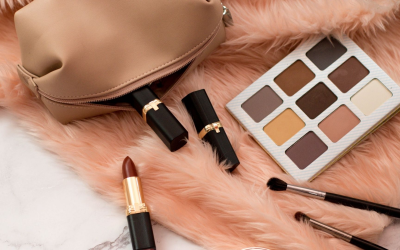 Maquillage quotidien guide complet pour routines beauté et tendances 2023